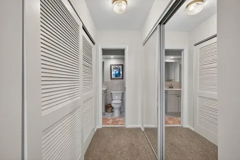 111 Shore Court North Palm Beach FL 33408