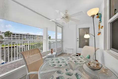 111 Shore Court North Palm Beach FL 33408