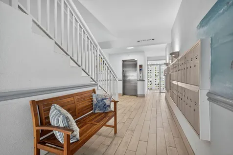 111 Shore Court North Palm Beach FL 33408