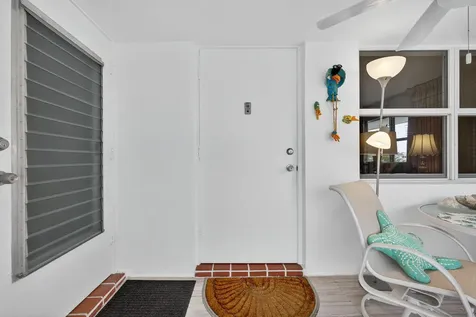 111 Shore Court North Palm Beach FL 33408