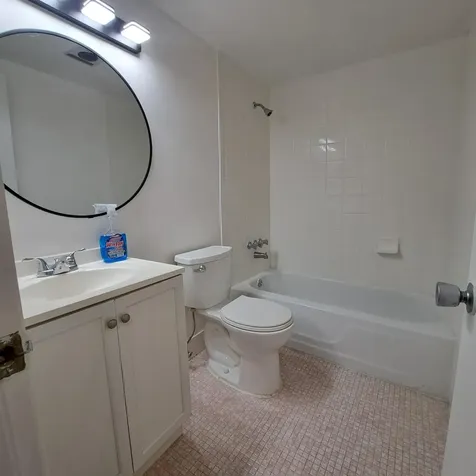 42 Waltham B West Palm Beach FL 33417