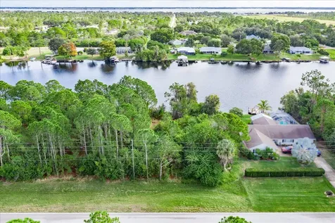 9016 Placid Lakes Boulevard Lake Placid FL 33852