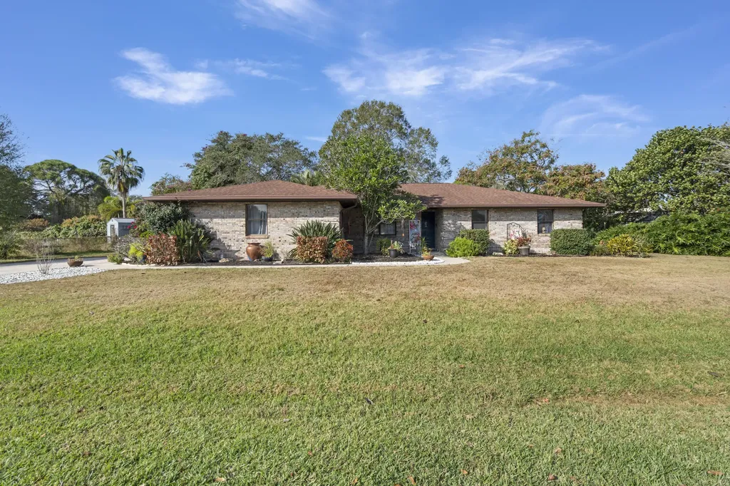 874 Gabriel Avenue Palm Bay FL 32907