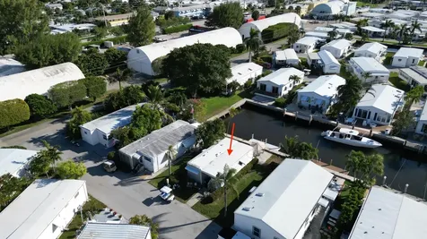 203 S Ibis Drive Briny Breezes FL 33435