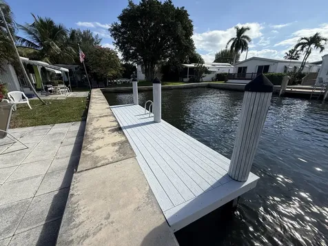 203 S Ibis Drive Briny Breezes FL 33435