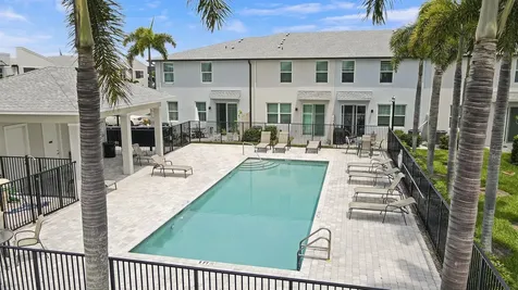 3903 Se Mentmore Lane Stuart FL 34997