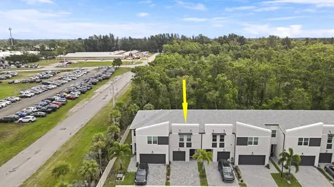 3903 Se Mentmore Lane Stuart FL 34997