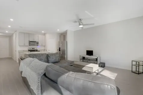 3903 Se Mentmore Lane Stuart FL 34997