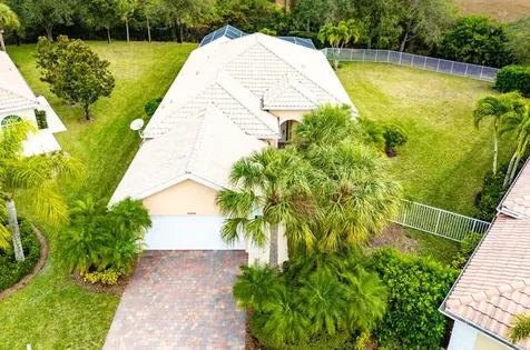 8669 Oldham Way Palm Beach Gardens FL 33412