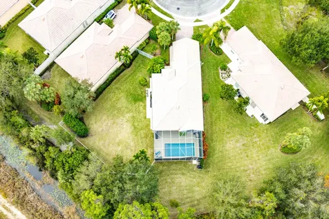 8669 Oldham Way Palm Beach Gardens FL 33412