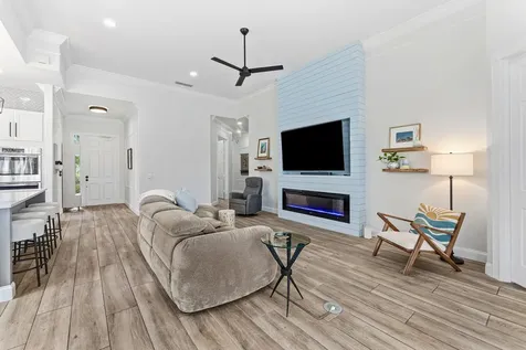 8669 Oldham Way Palm Beach Gardens FL 33412