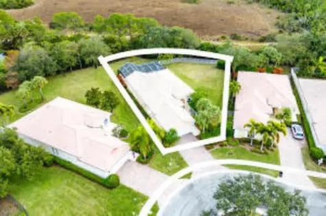 8669 Oldham Way Palm Beach Gardens FL 33412