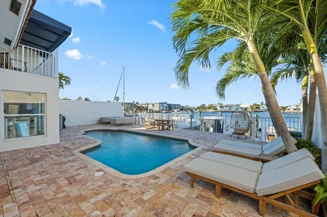 483 Pelican Way Delray Beach FL 33483
