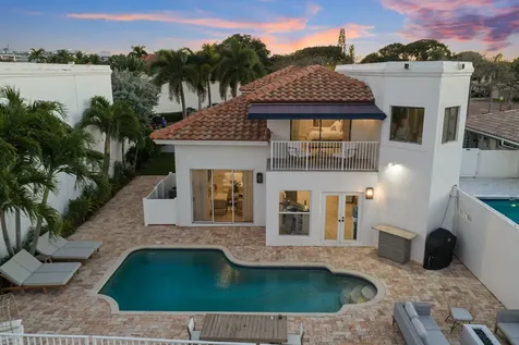 483 Pelican Way Delray Beach FL 33483