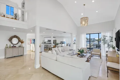 483 Pelican Way Delray Beach FL 33483