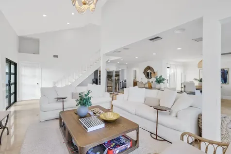 483 Pelican Way Delray Beach FL 33483