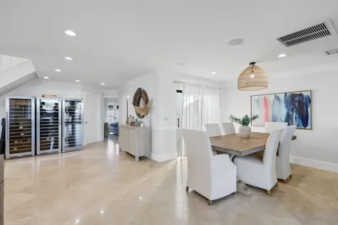 483 Pelican Way Delray Beach FL 33483