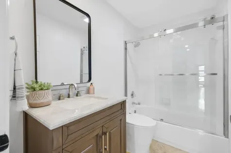 483 Pelican Way Delray Beach FL 33483