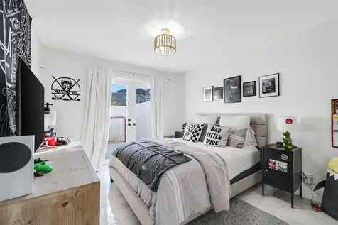 483 Pelican Way Delray Beach FL 33483