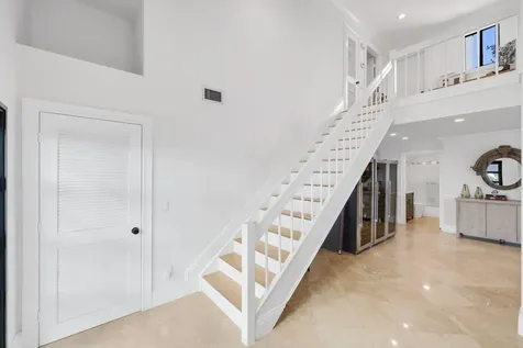 483 Pelican Way Delray Beach FL 33483
