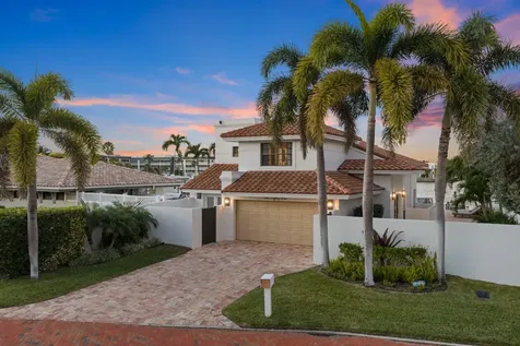 483 Pelican Way Delray Beach FL 33483