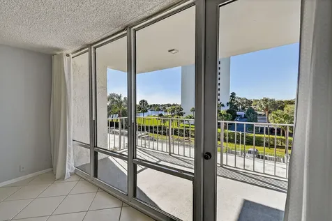 336 Golfview Road North Palm Beach FL 33408