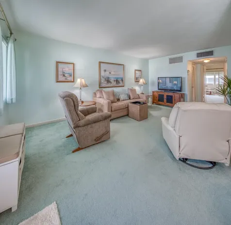 2004 Lake Osborne Drive Lake Worth Beach FL 33461