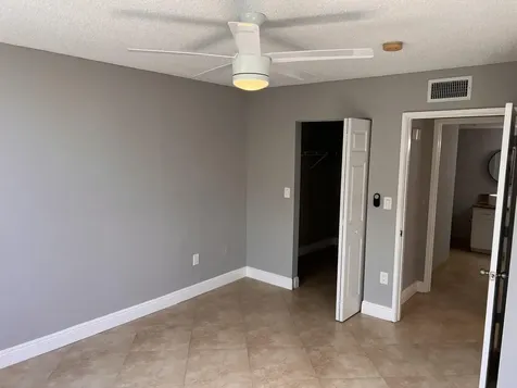 1000 Scotia Drive Hypoluxo FL 33462