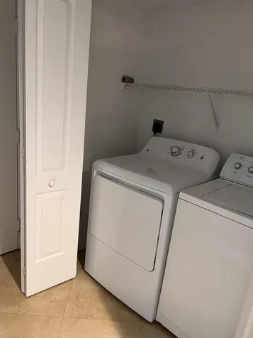 1000 Scotia Drive Hypoluxo FL 33462