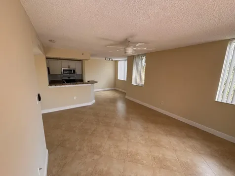 1000 Scotia Drive Hypoluxo FL 33462