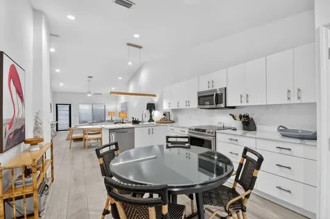 2904 Spanish Trail Delray Beach FL 33483