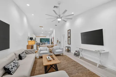 2904 Spanish Trail Delray Beach FL 33483