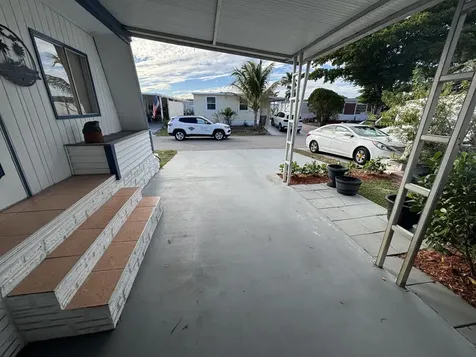4912 Nw 3rd Ave, Lot 940 Deerfield Beach FL 33064