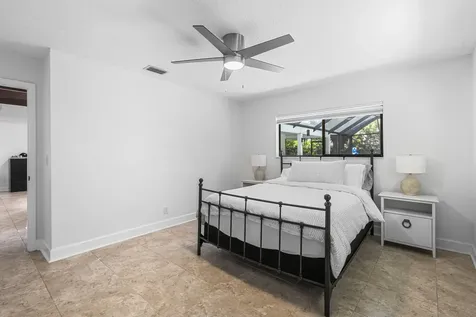 1948 Sw 36th Avenue Delray Beach FL 33445