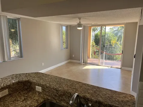 1000 Scotia Drive Hypoluxo FL 33462