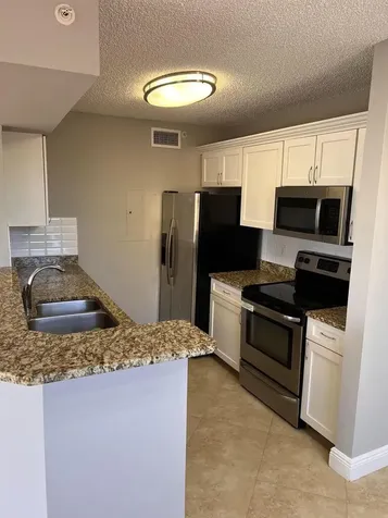 1000 Scotia Drive Hypoluxo FL 33462