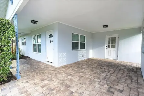555 20th Street Vero Beach FL 32960