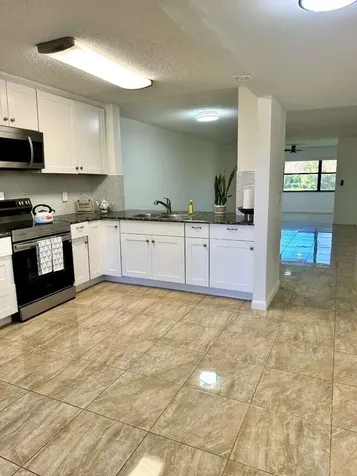 4691 Lucerne Lakes Boulevard Lake Worth FL 33467