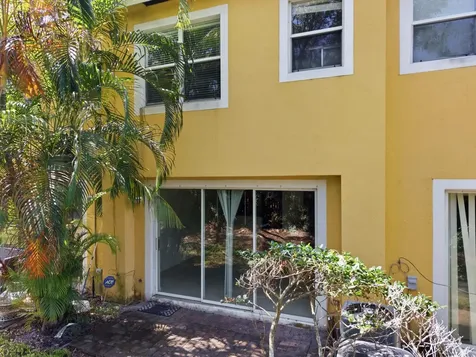 815 Pipers Cay Drive West Palm Beach FL 33415