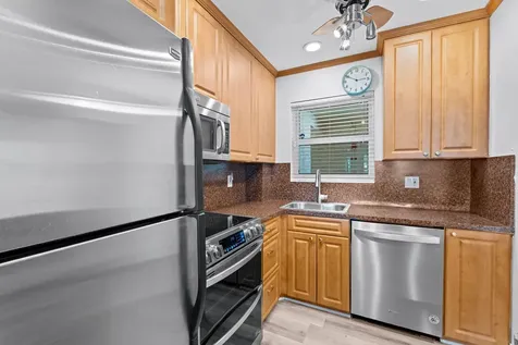 646 Snug Harbor Drive Boynton Beach FL 33435