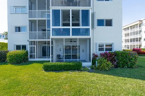 646 Snug Harbor Drive Boynton Beach FL 33435