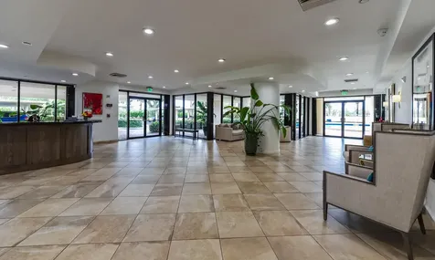 2427 Presidential Way West Palm Beach FL 33401