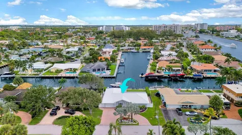 2739 Ne 10th Street Pompano Beach FL 33062