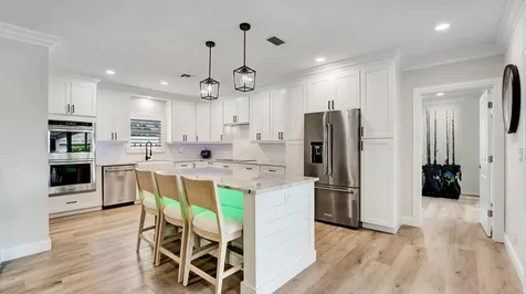 2739 Ne 10th Street Pompano Beach FL 33062