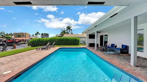 2739 Ne 10th Street Pompano Beach FL 33062
