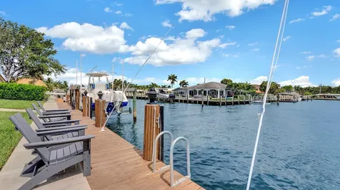 2739 Ne 10th Street Pompano Beach FL 33062