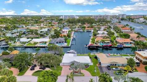 2739 Ne 10th Street Pompano Beach FL 33062