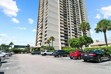 5600 N Flagler Drive West Palm Beach FL 33407