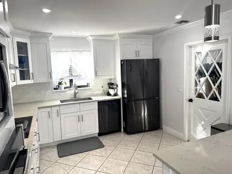 4170 Sussex Avenue Lake Worth FL 33461