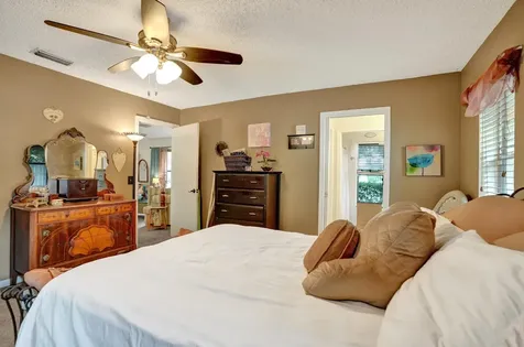 194 Parkwood Drive Royal Palm Beach FL 33411